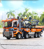 The Pneumatic Master | Concrete Pump Truck (2098 pcs)
