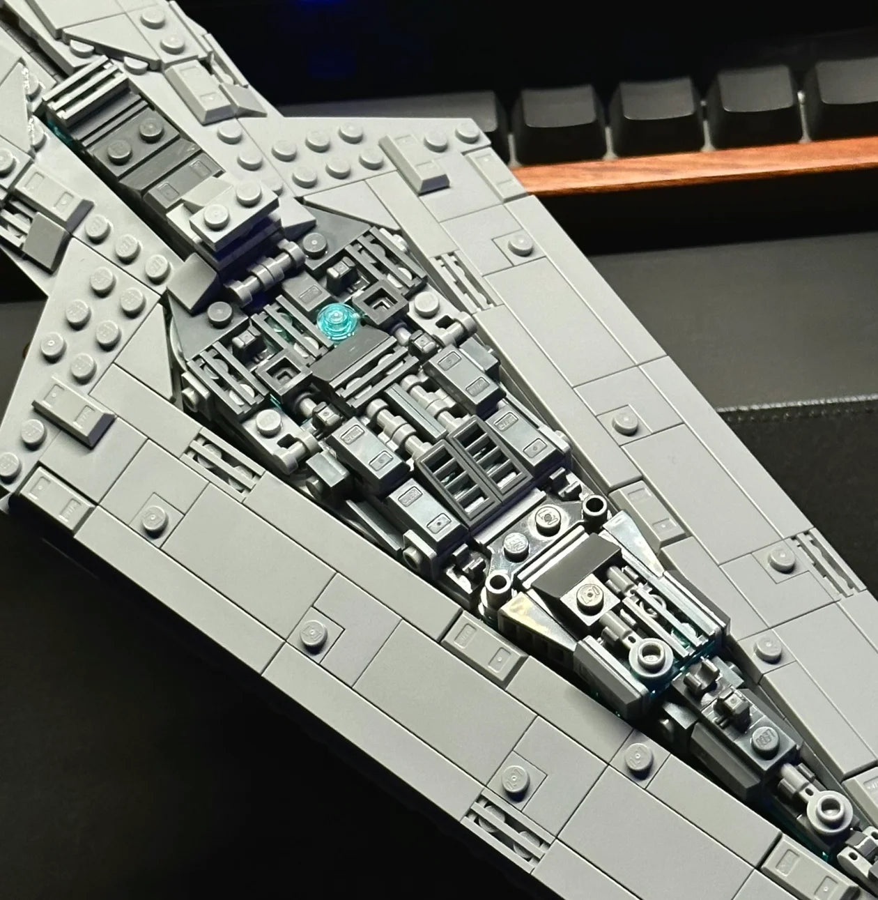 MOC 630PCS Executor Super Spaceship Building Blocks Model Fit Assembling Bricks Children Birthday Festival Party Gift