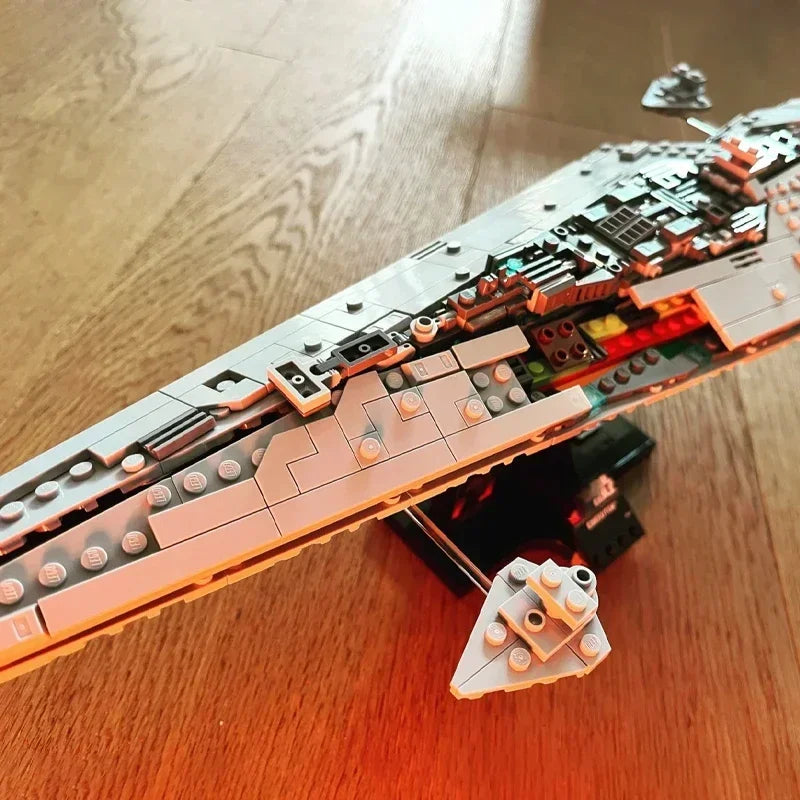 MOC 630PCS Executor Super Spaceship Building Blocks Model Fit Assembling Bricks Children Birthday Festival Party Gift