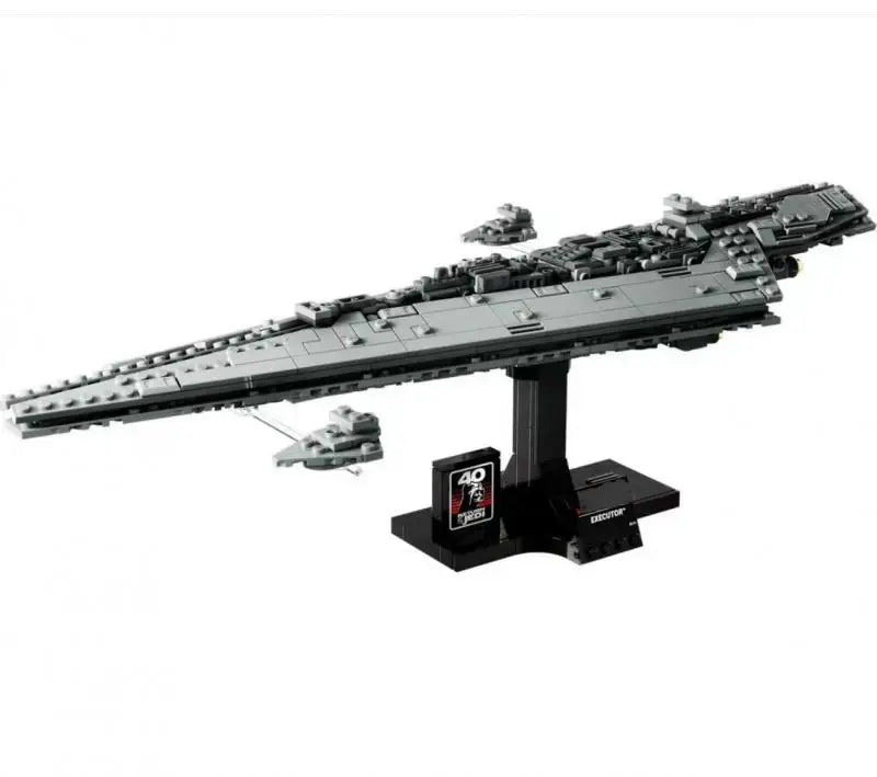 MOC 630PCS Executor Super Spaceship Building Blocks Model Fit Assembling Bricks Children Birthday Festival Party Gift